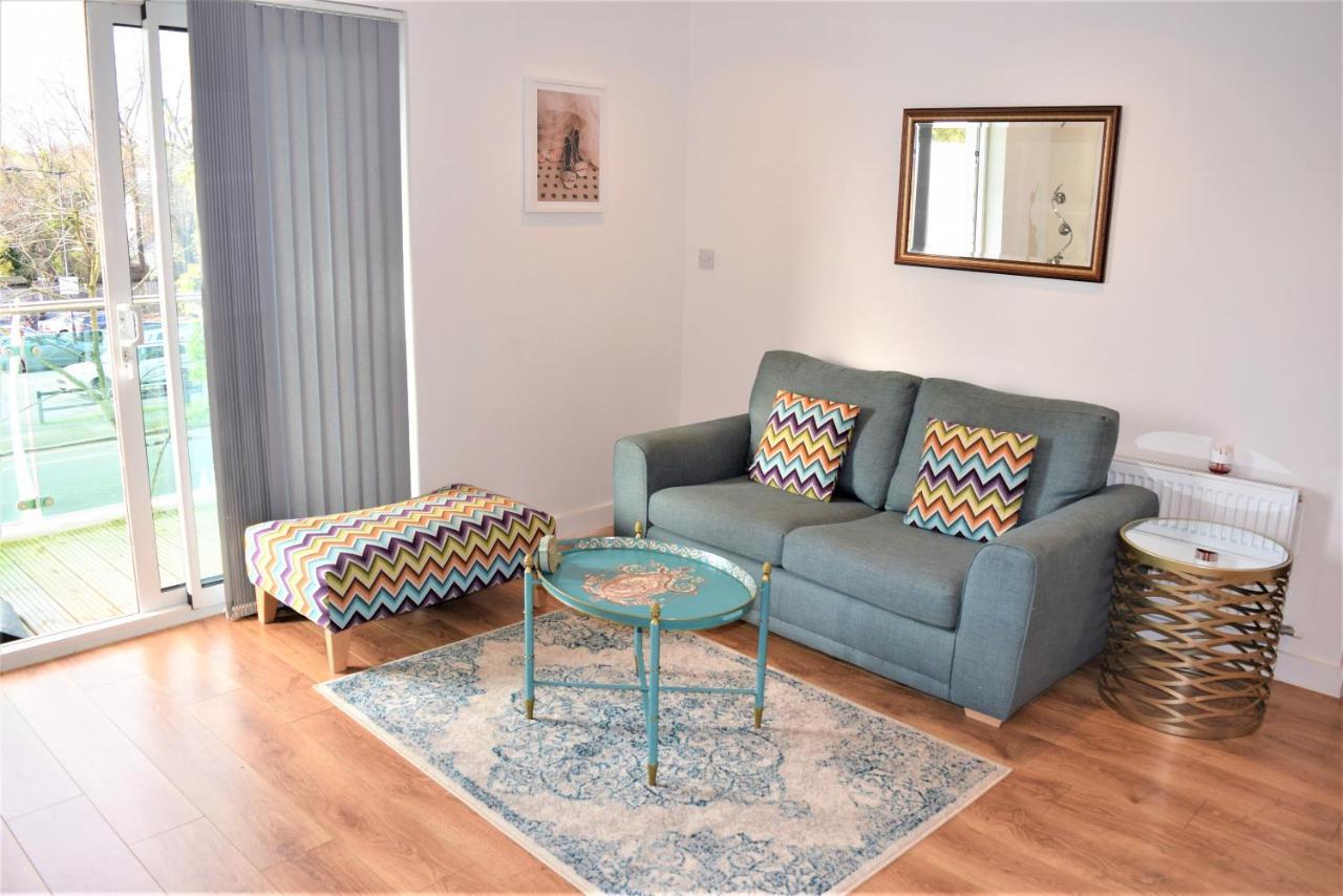 Urban Gem Apartment- Free Parking Enfield Eksteriør billede